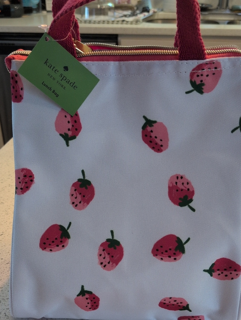 KATE SPADE White Tote with Pink Strawberry Print Lunch Bag